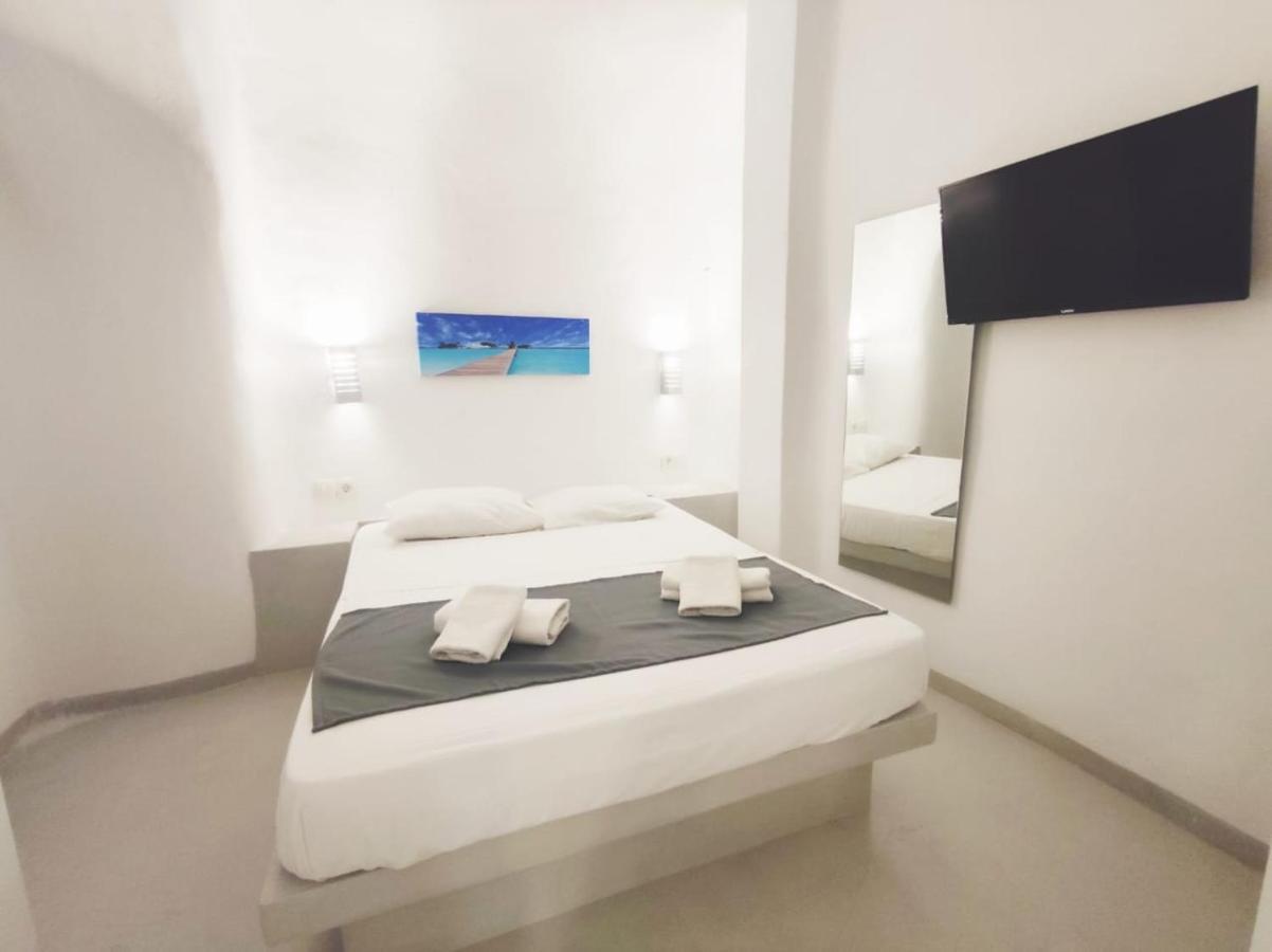Livin Santorini - Center Rooms Santorini Island Buitenkant foto