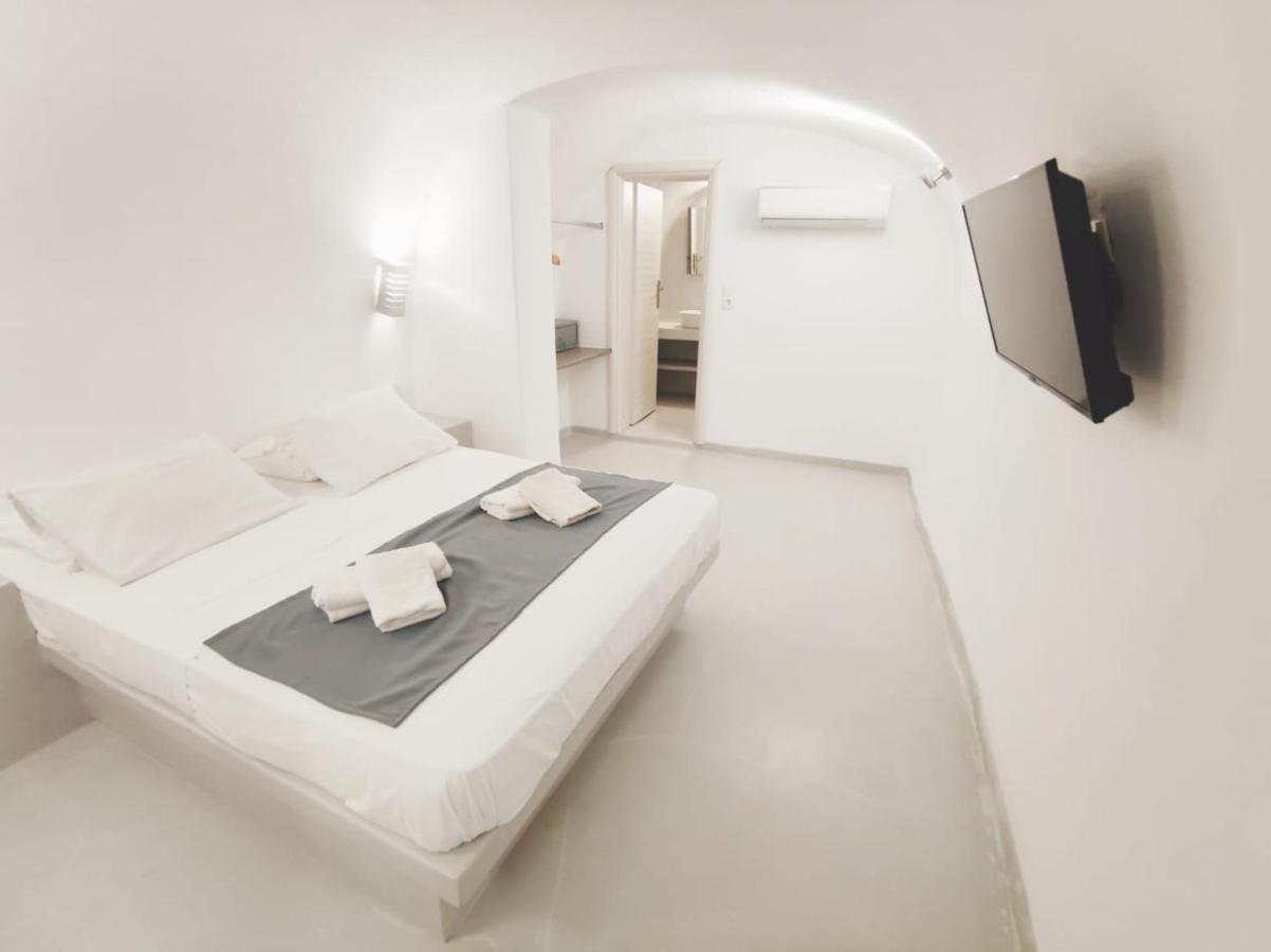 Livin Santorini - Center Rooms Santorini Island Buitenkant foto