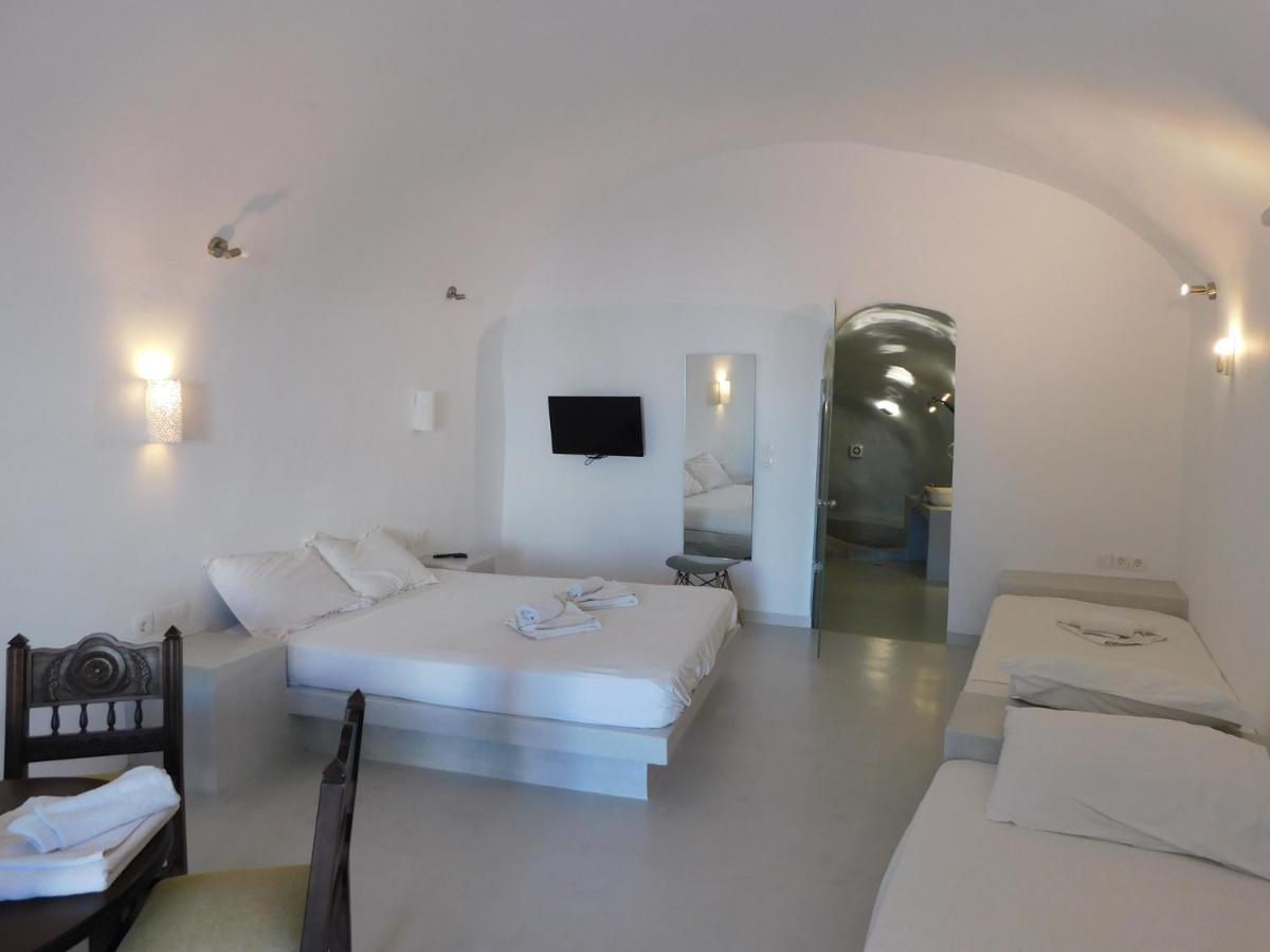 Livin Santorini - Center Rooms Santorini Island Buitenkant foto
